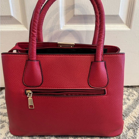 Women’s Red Structured Satchel Handbag – Pebbled Leather Look w/ Crossbody Strap - Picture 2 of 4
